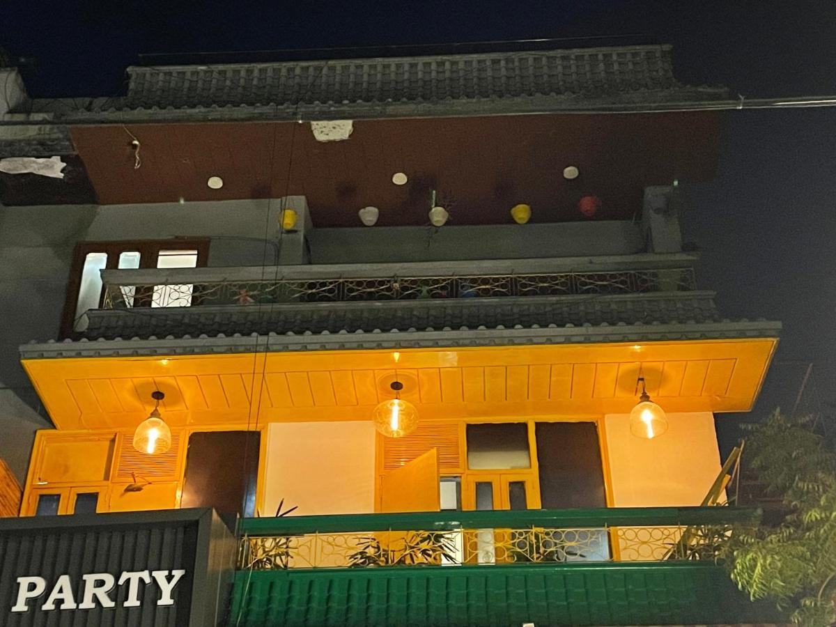 Lime Stays B&B Gk-2 At Greater Kailash Metro South Delhi Nearby Saket Select City 뉴델리 외부 사진