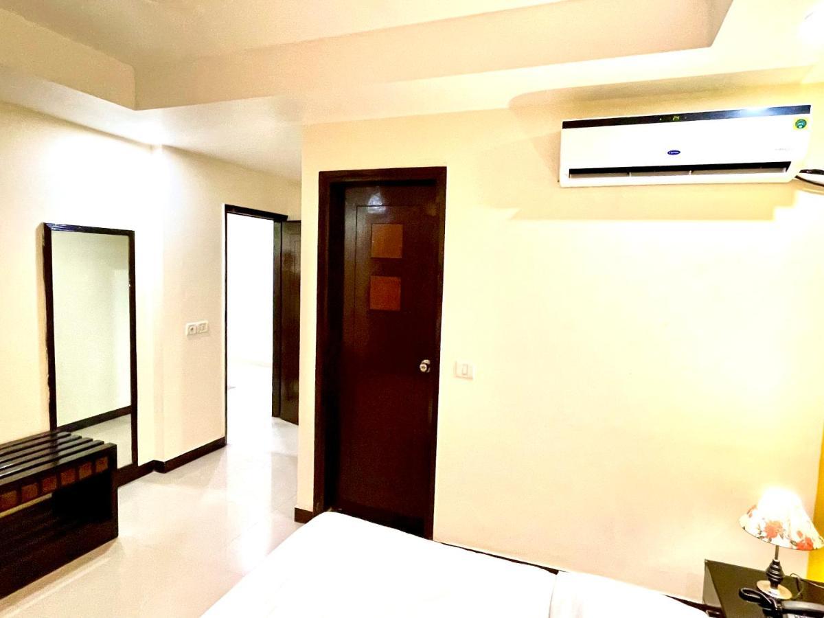 Lime Stays B&B Gk-2 At Greater Kailash Metro South Delhi Nearby Saket Select City 뉴델리 외부 사진