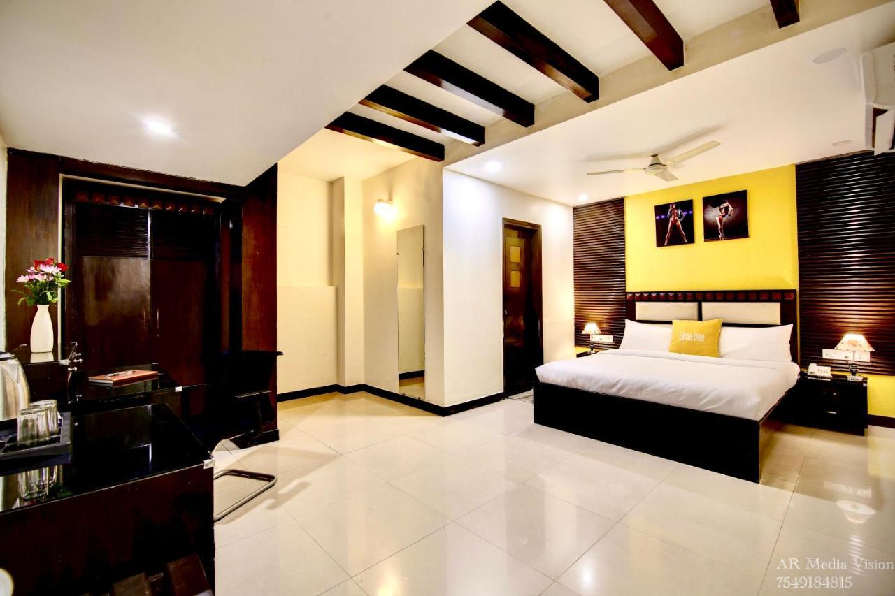 Lime Stays B&B Gk-2 At Greater Kailash Metro South Delhi Nearby Saket Select City 뉴델리 외부 사진