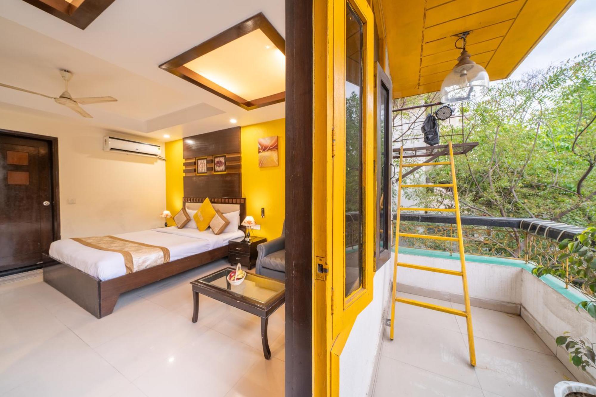 Lime Stays B&B Gk-2 At Greater Kailash Metro South Delhi Nearby Saket Select City 뉴델리 외부 사진